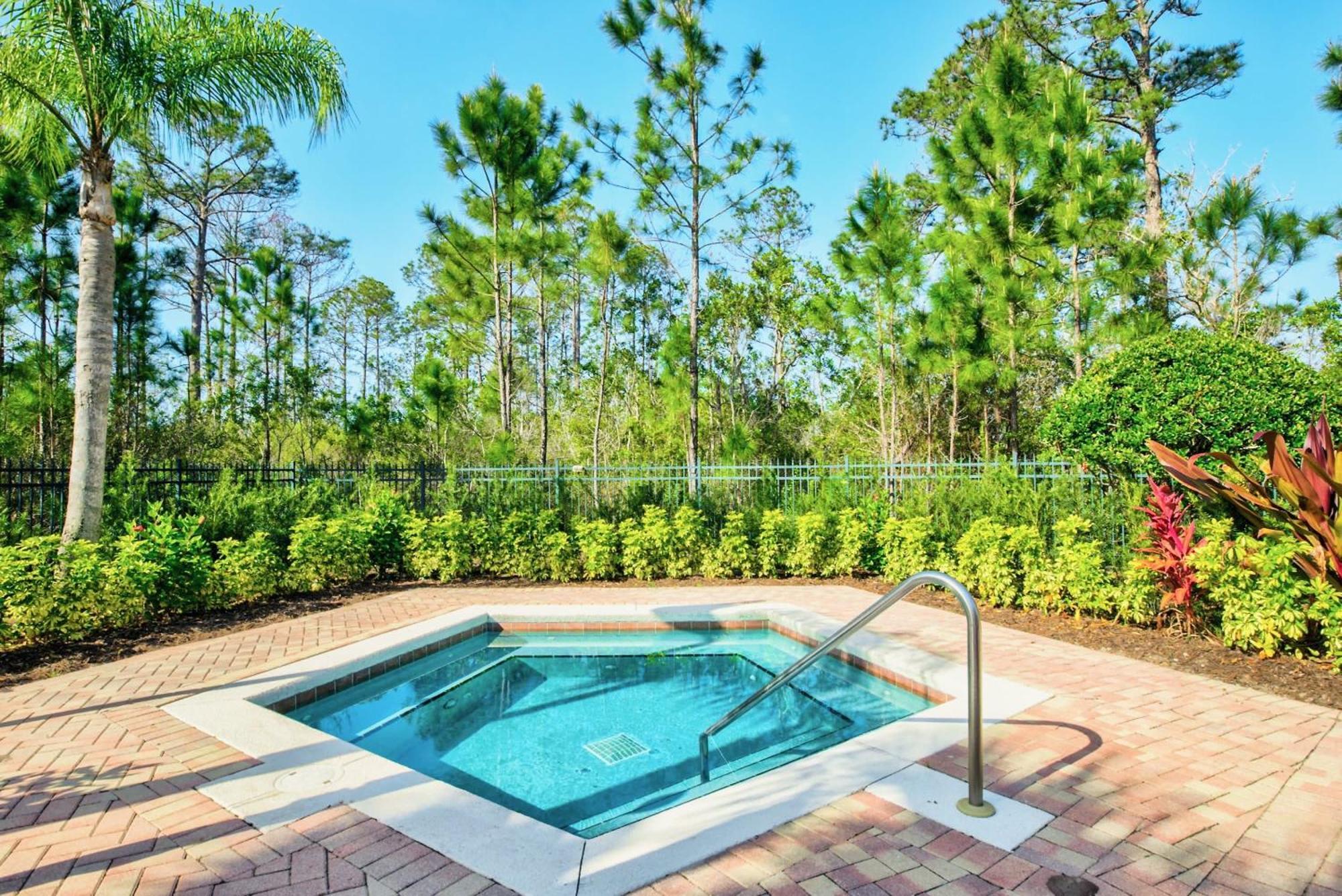 Near Disney - Spacious 3Br Condo With Pool & Hot Tub! Orlando Extérieur photo